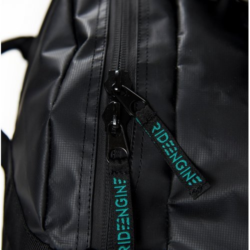 Сумка Space Age Duffel Small Сумка Space Age Duffel Small