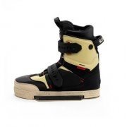 Вейкботинки Slingshot RAD 2022